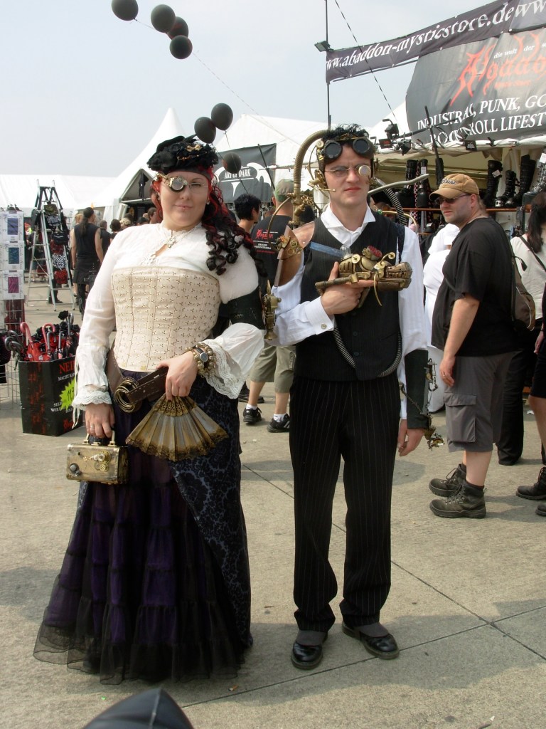 m'era luna steampunk