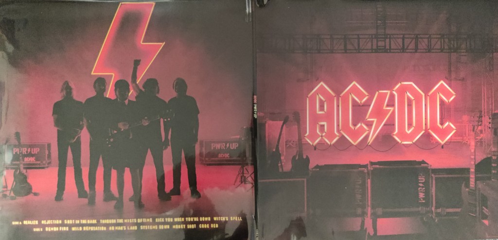 Tarviketesti: Levykauppa Äxän gatefold-LP:n&nbsp;suojamuovi