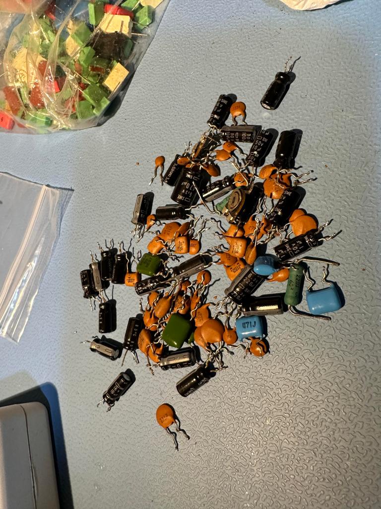 denon pma 700v modification modifiointi integroitu vahvistin modifiointi vahvistimen modifiointi kondensaattorit riaa transistori 