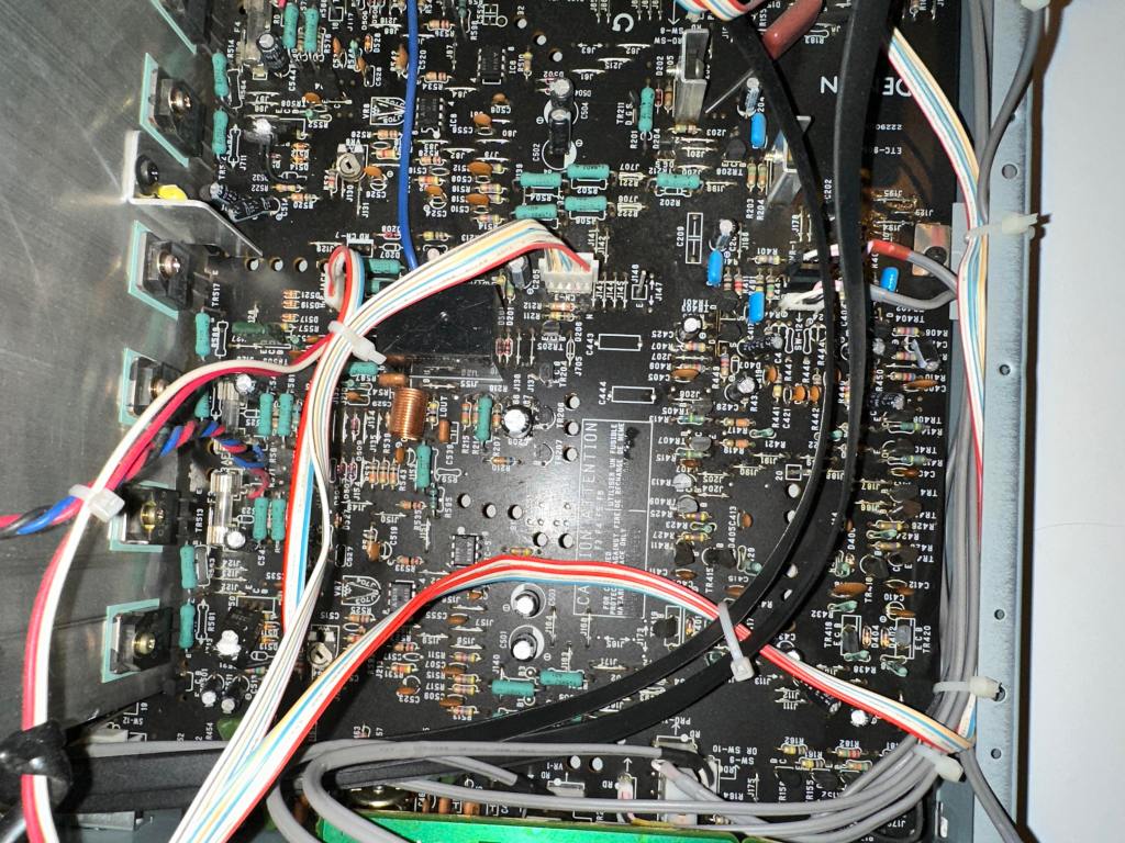 denon pma 700v modification modifiointi integroitu vahvistin modifiointi vahvistimen modifiointi kondensaattorit riaa transistori 