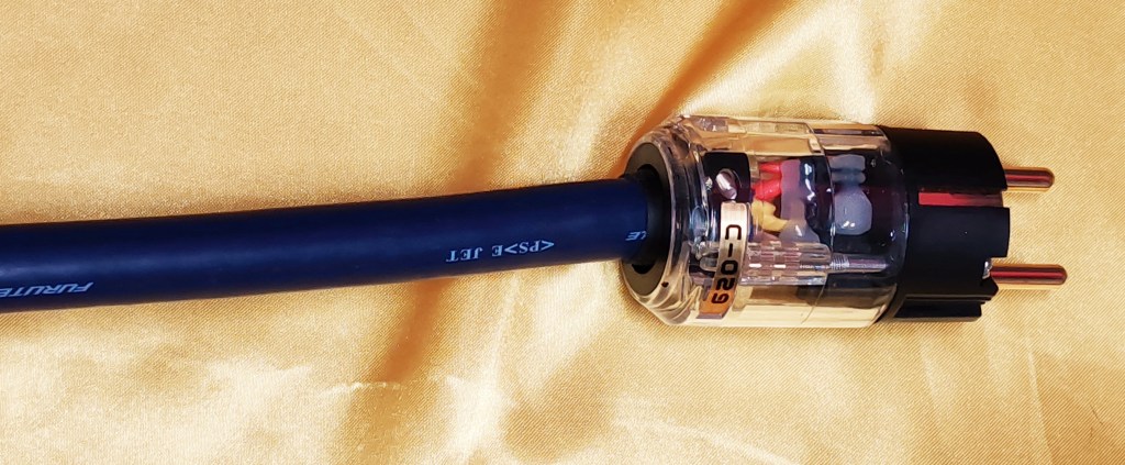 furutech power cable virtakaapeli virtajohto virta radikal akustik systems blitzkrieg testi