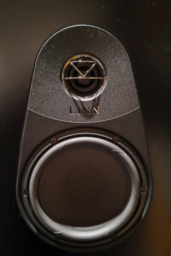 Linn 150 speaker kaiutin hifimesta