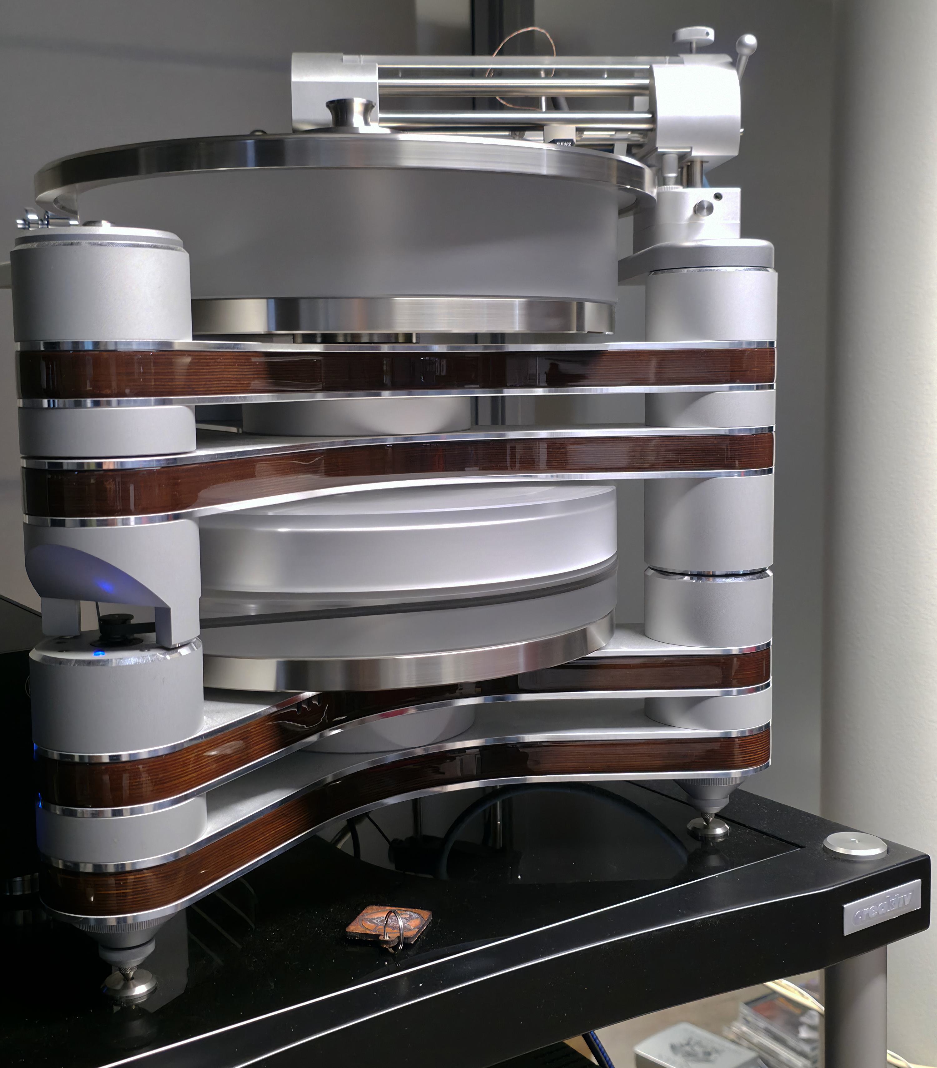 clearaudio master innovation turntable levysoitin