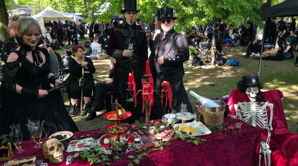 wave gothic treffen leipzig