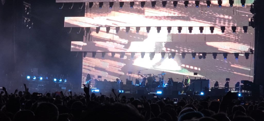 system of a down strawberry arena